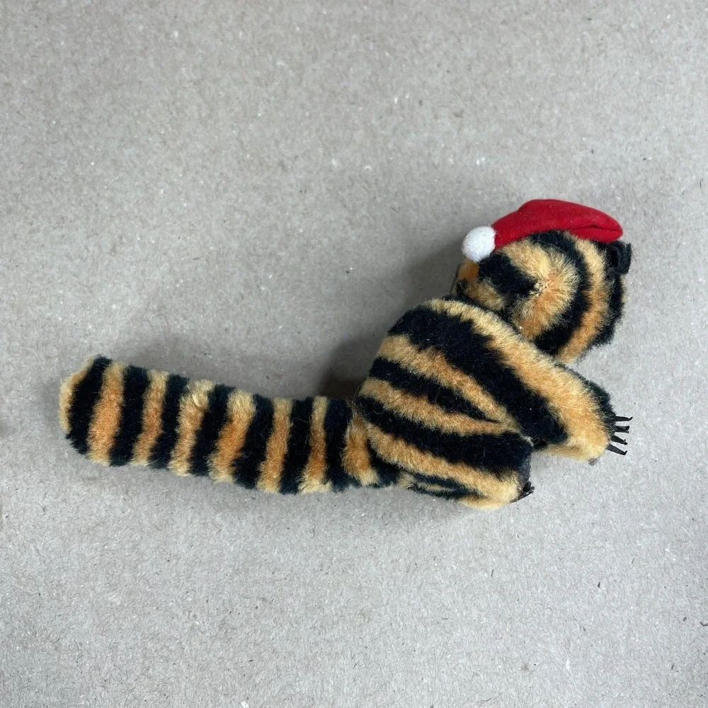 Vintage Tiger Pencil Hugger Clip On Wearing A Red Santa Hat Plush 80s 90s‎